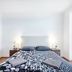 Popp Apartment *