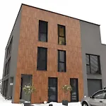 Popp Apartment
